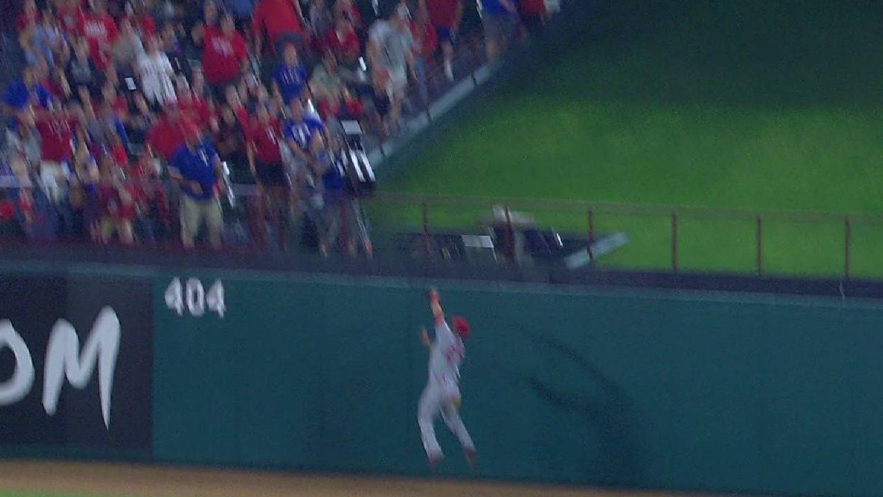 Trout's leaping grab at the wall