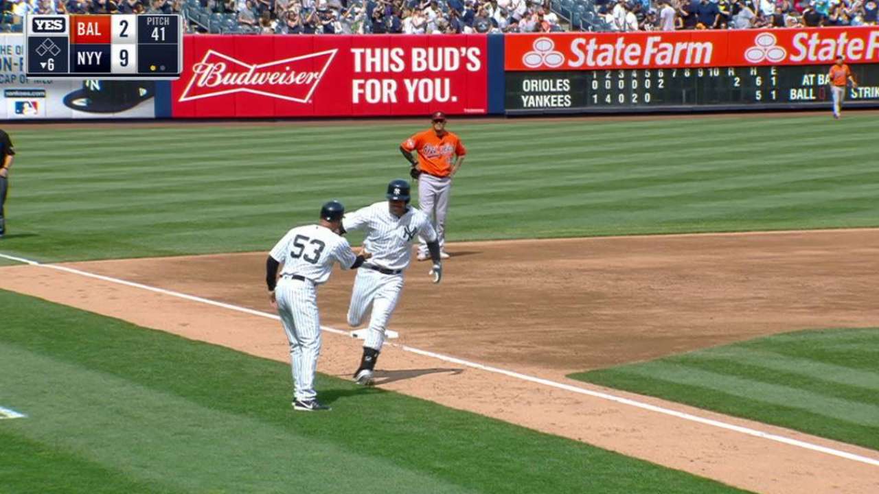 Romine's homer extends the lead