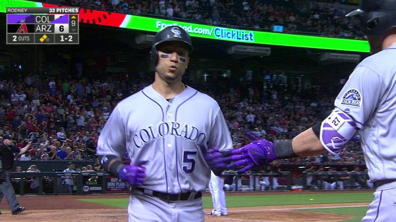 Rockies remontan ante D-backs para amarrar serie en Chase Field