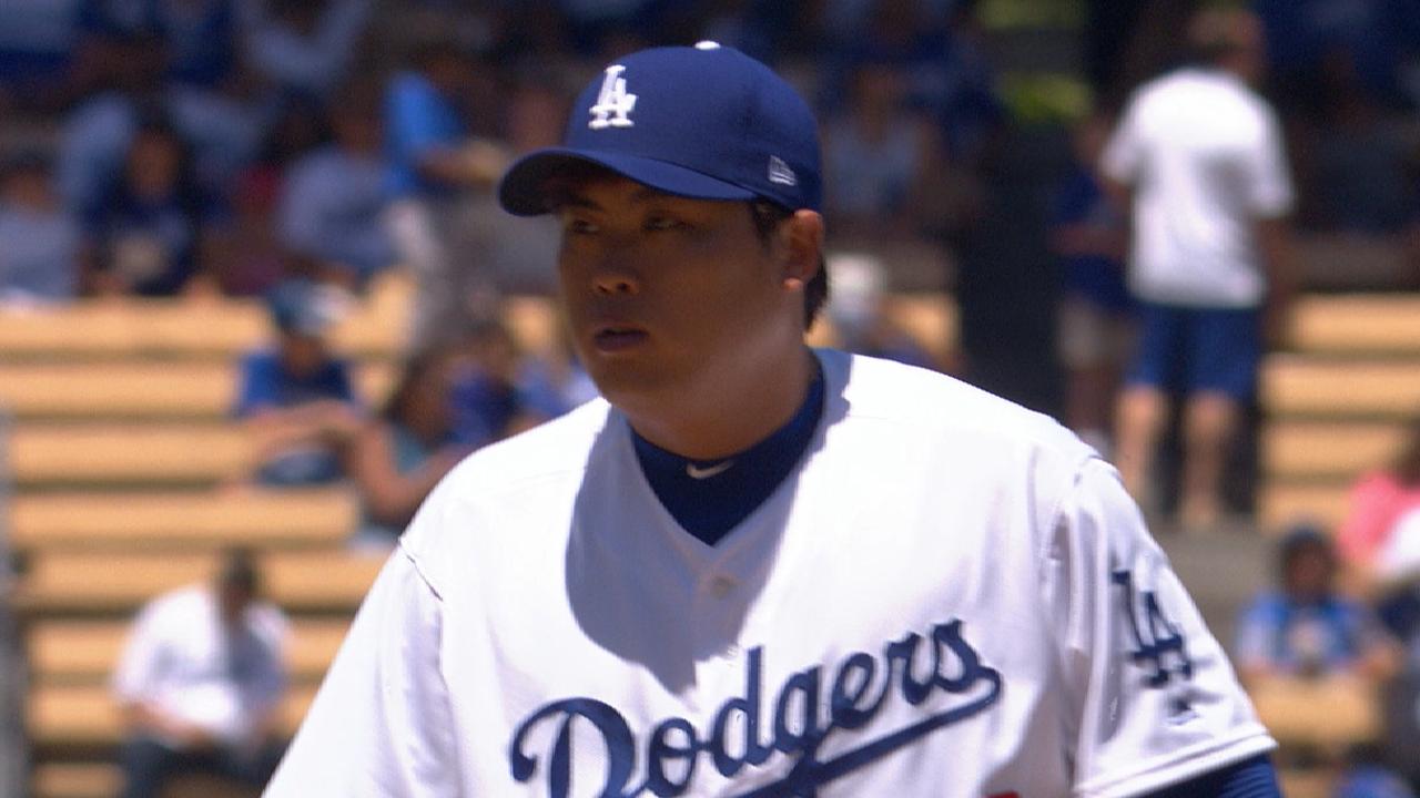 After long-awaited win, Ryu (hip) lands on DL