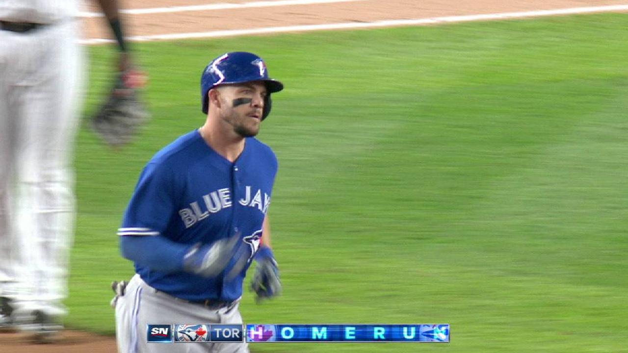 Pearce's solo homer to left