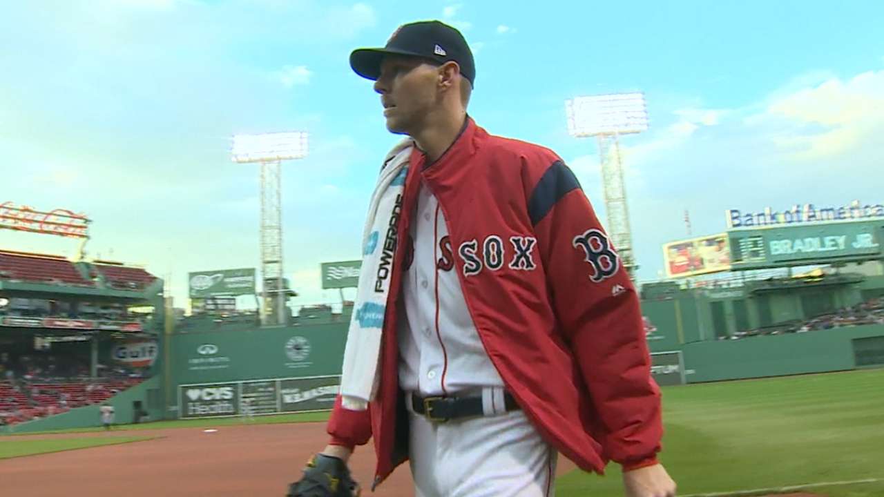 Jones, Sale cheered; O's turn triple play