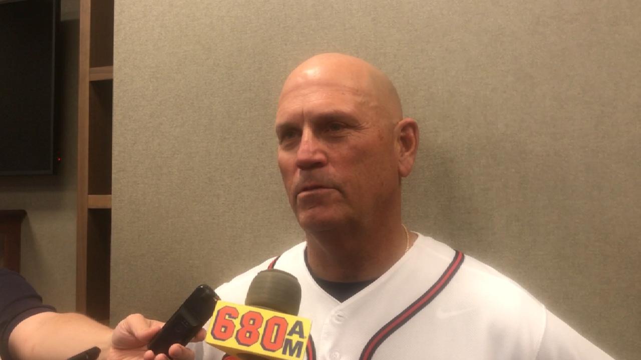 Snitker talks Dickey's knuckler