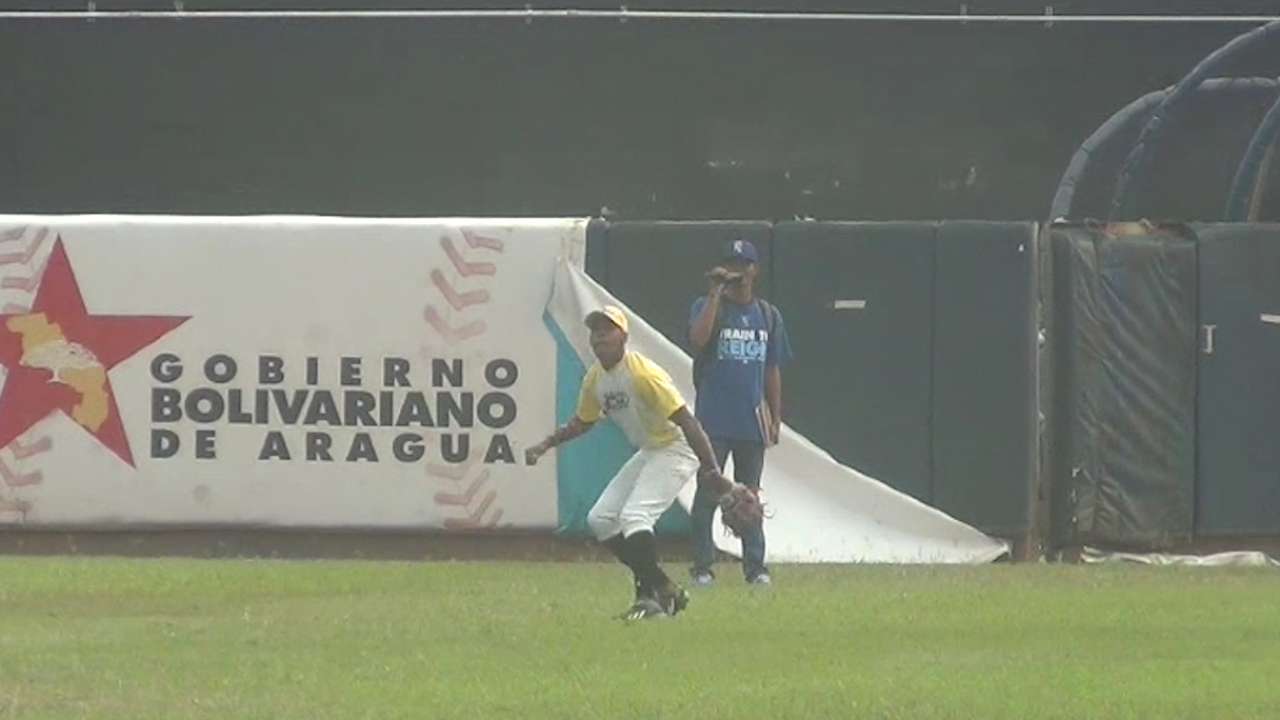 D-backs, OF prospect Patino close to deal