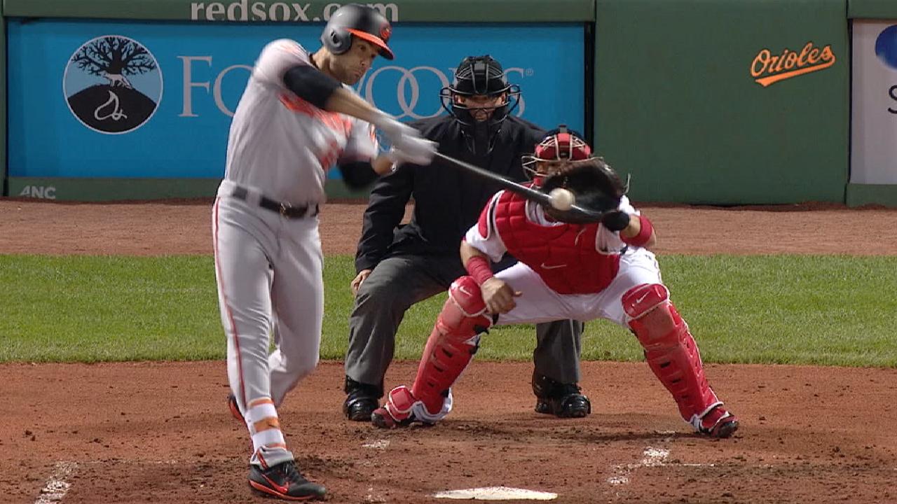 Smith's four-hit night