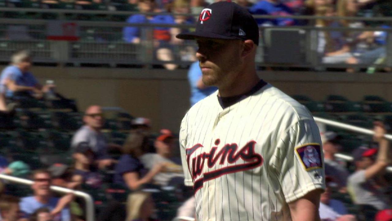 Gimenez retires two