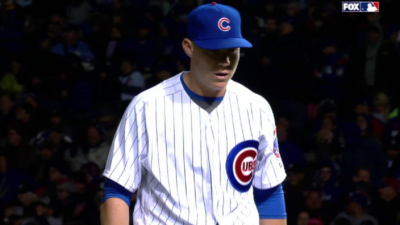 Cubs recall lefty Zastryzny, DFA Szczur