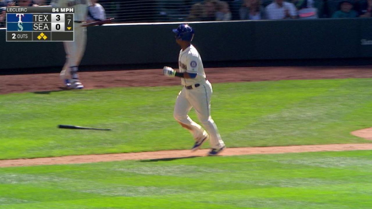 Segura's bases-loaded walk