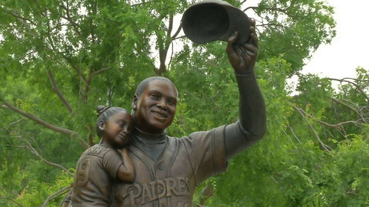 Padres booth on Gwynn's habits
