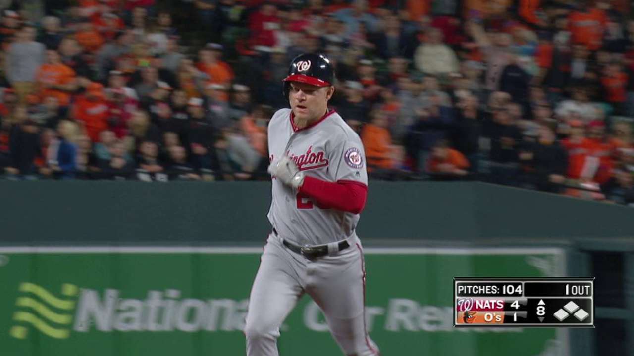 Lind's pinch-hit three-run homer