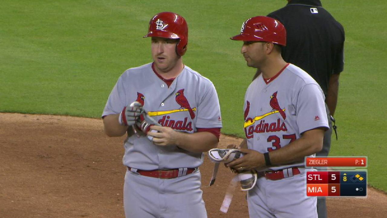 Gyorko's game-tying single