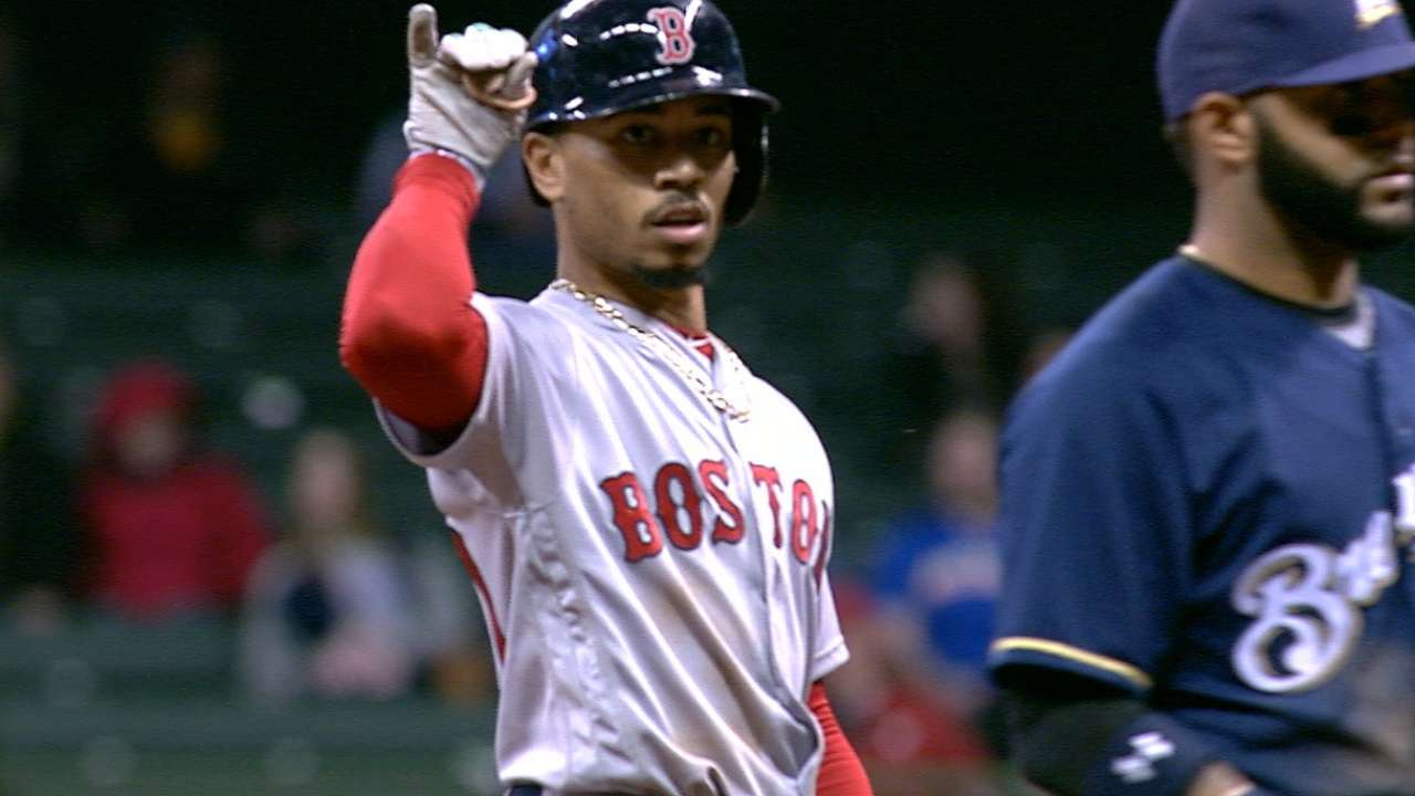 Betts pounds Brewers during 4-for-4 night