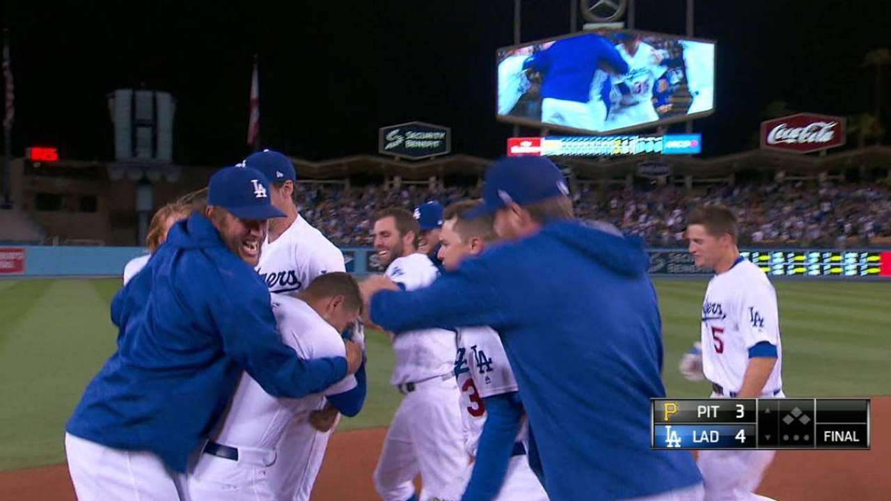 Barnes' walk-off double