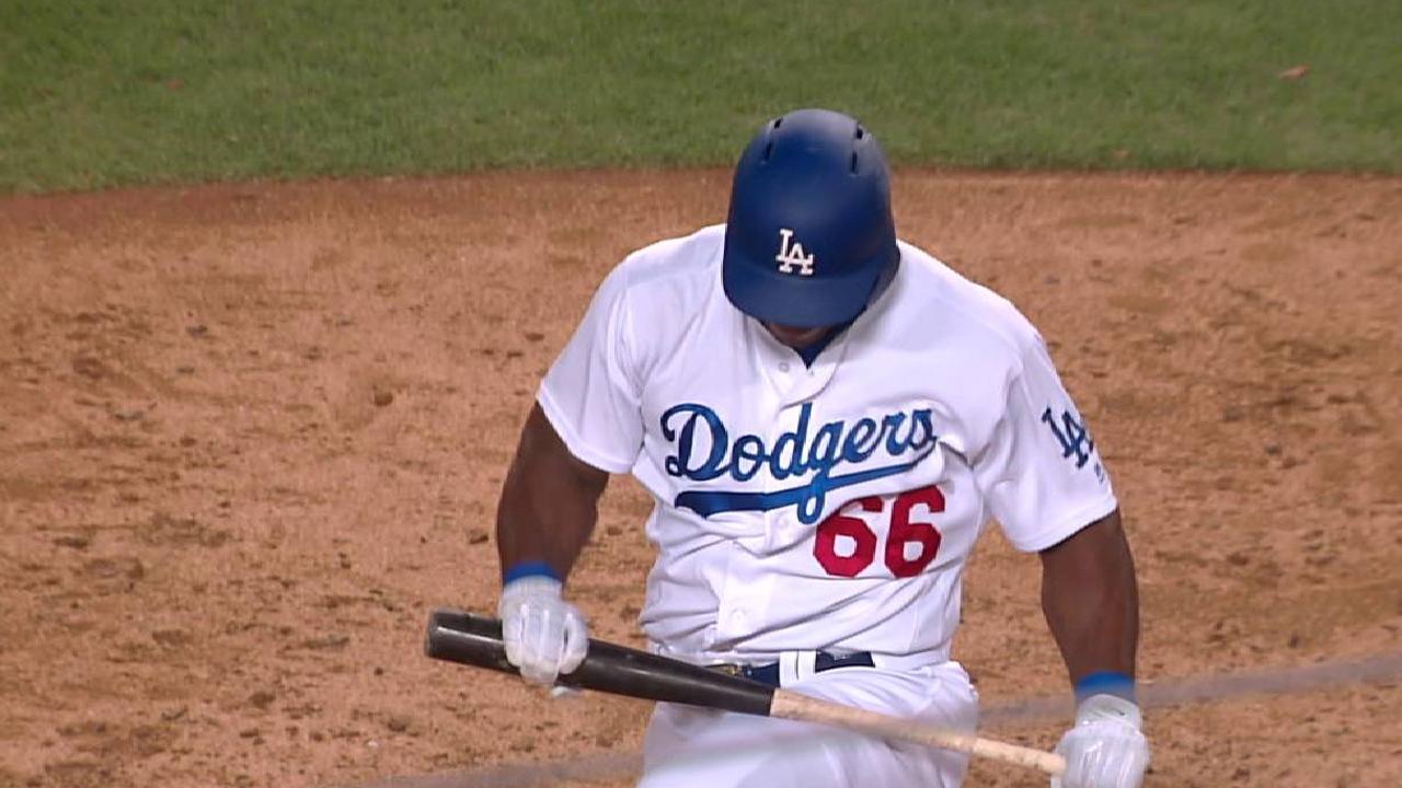 Puig tries to break bat after K