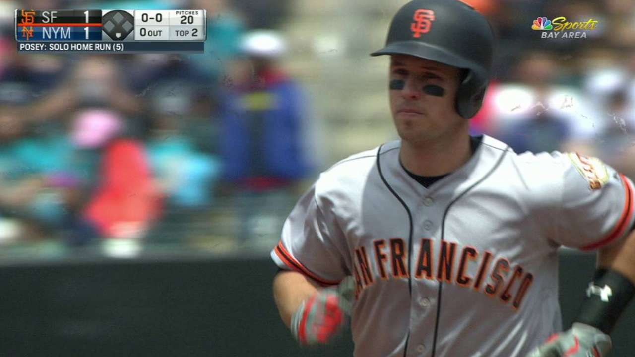 Posey's solo homer to left