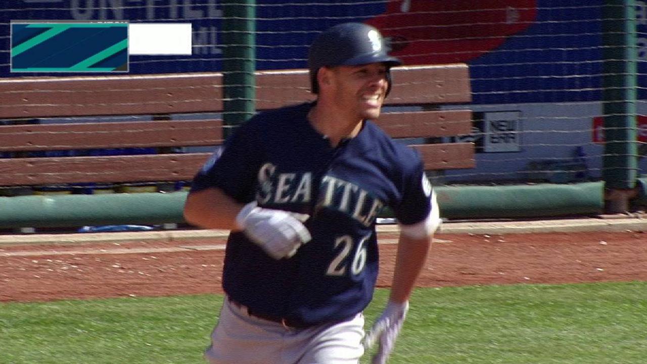 Valencia's solo home run