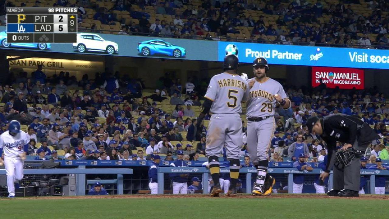 Cervelli's late two-run homer