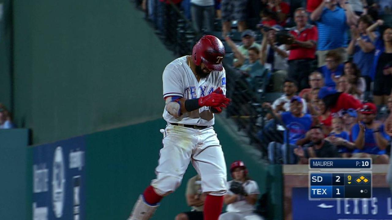 Odor's game-tying RBI single