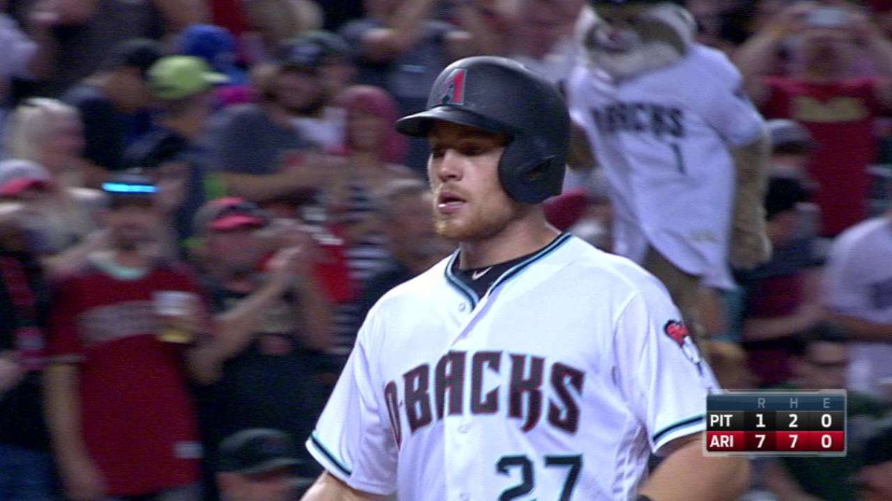 D-backs blow out Bucs with 7-run 3rd, 16 hits