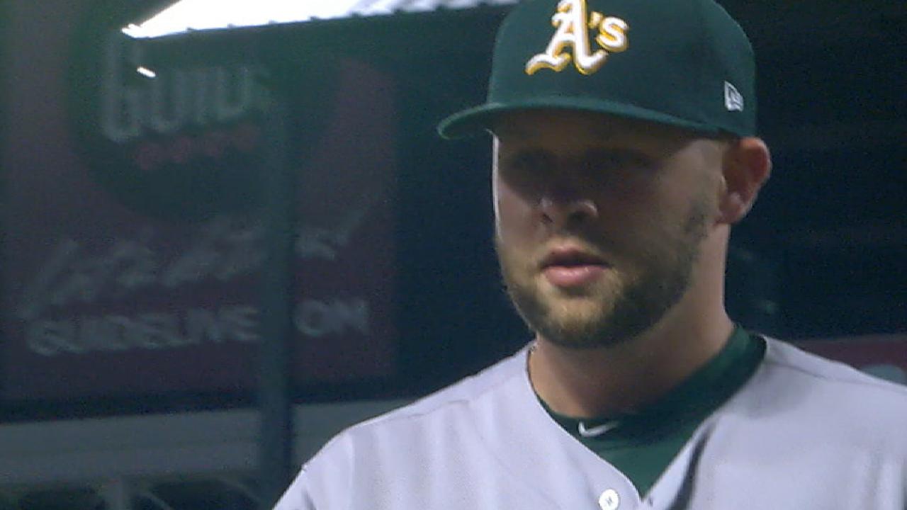 Hahn fires seven strong innings