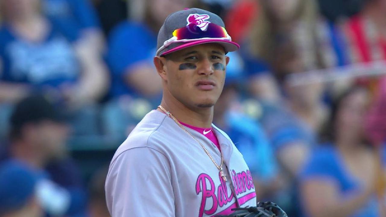 Orioles don Mother's Day attire