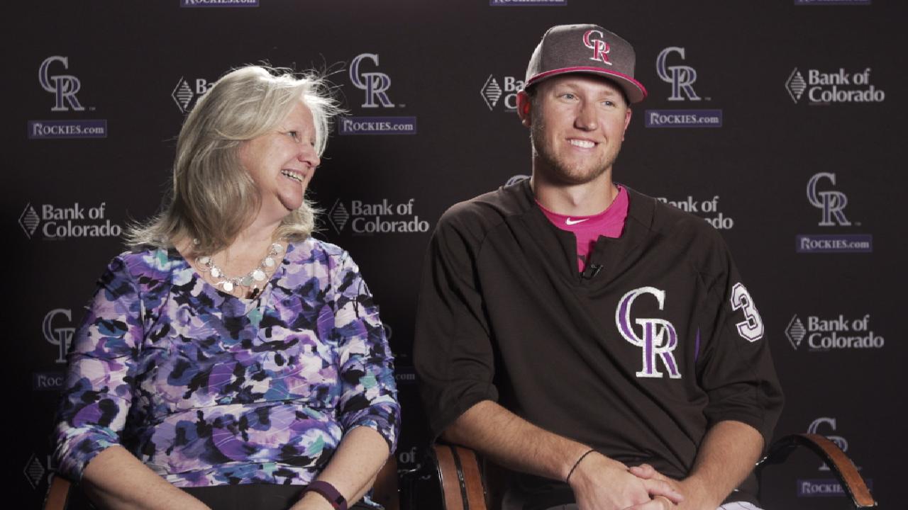 Freeland, mom bond over baseball