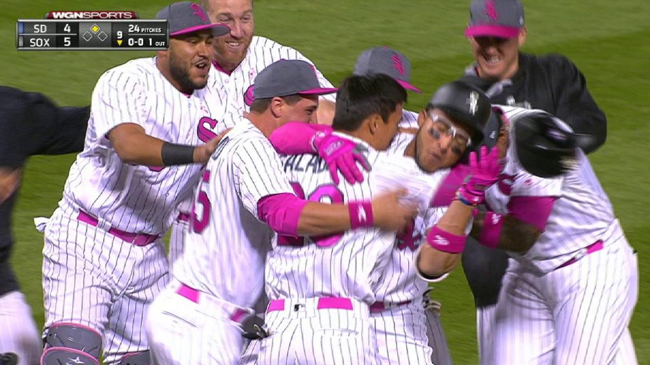 White Sox end 6-game skid with walk-off hit