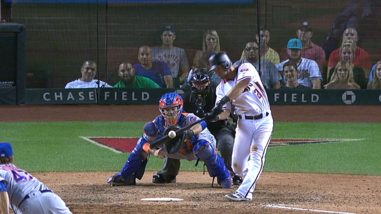 D-backs' 6-run 8th ends duel with Mets