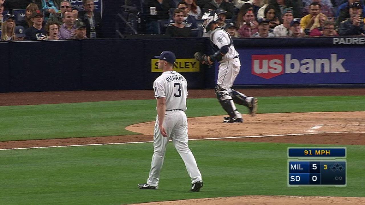 Richard's rough inning dooms Padres vs. Crew