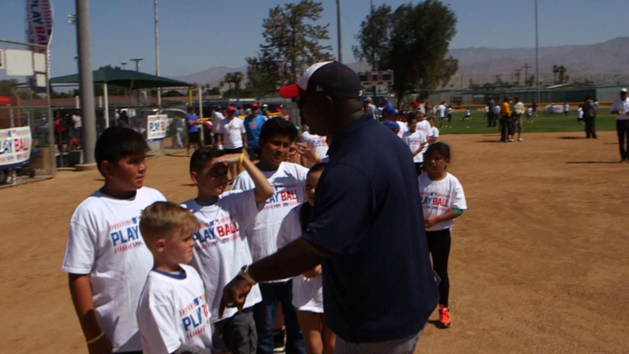 Reagins and Oliver on Play Ball