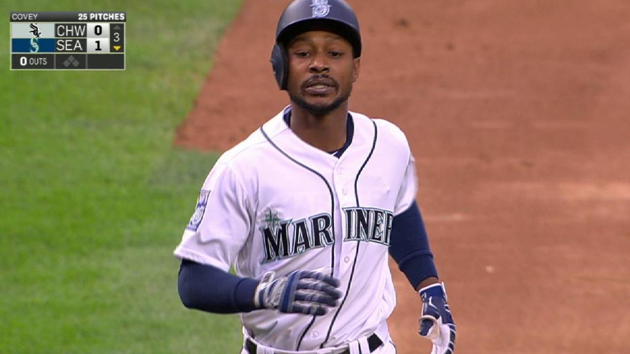 Dyson's solo homer