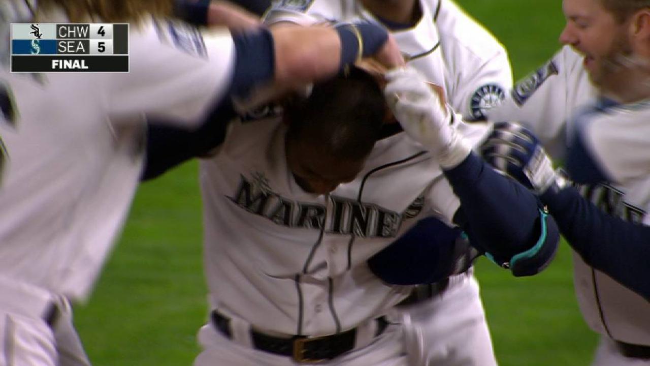 Heredia's heroics: Mariners win in walk-off
