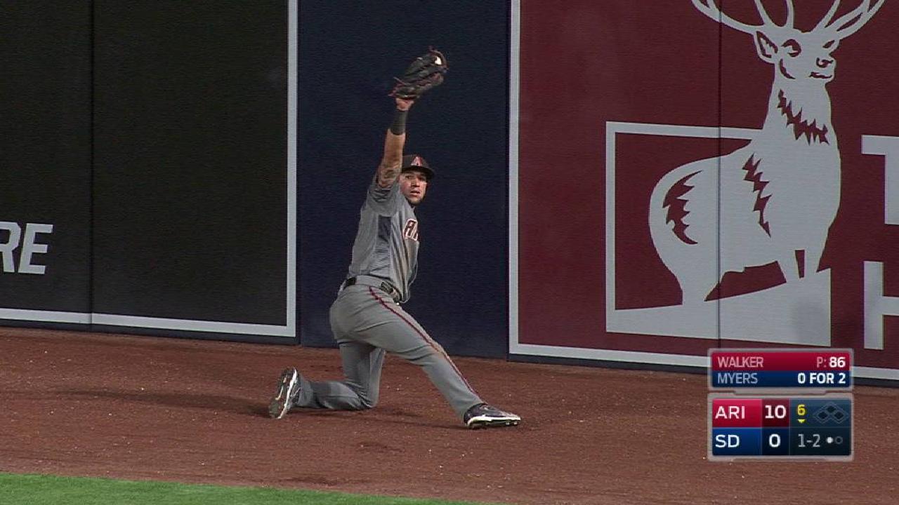 Peralta robs a home run