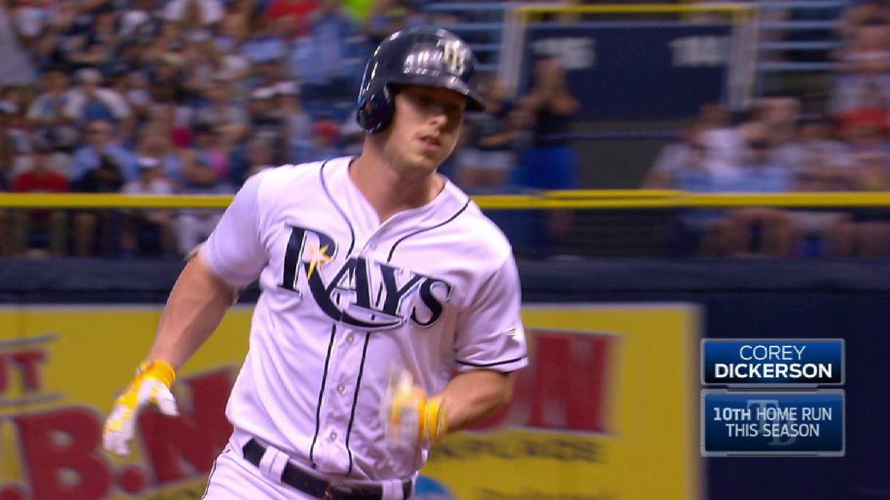 Dickerson's solo homer