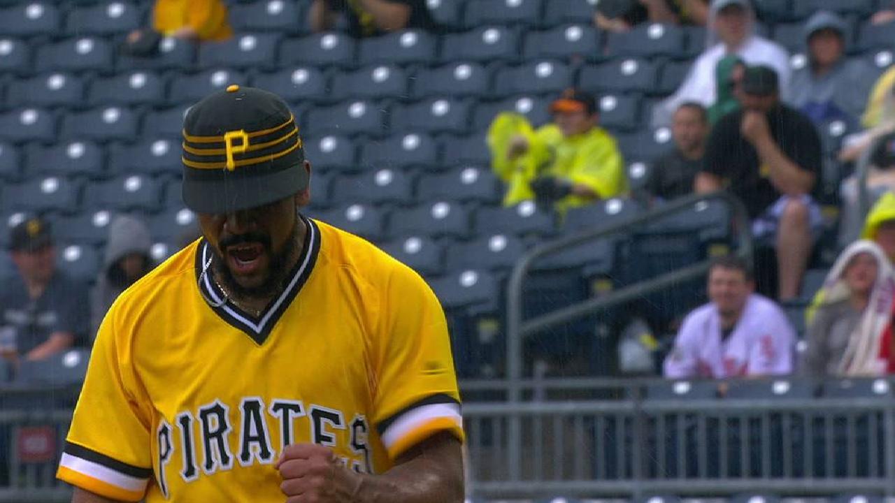 Chad Kuhl y el bullpen de los Piratas pintaron de blanco a los Filis
