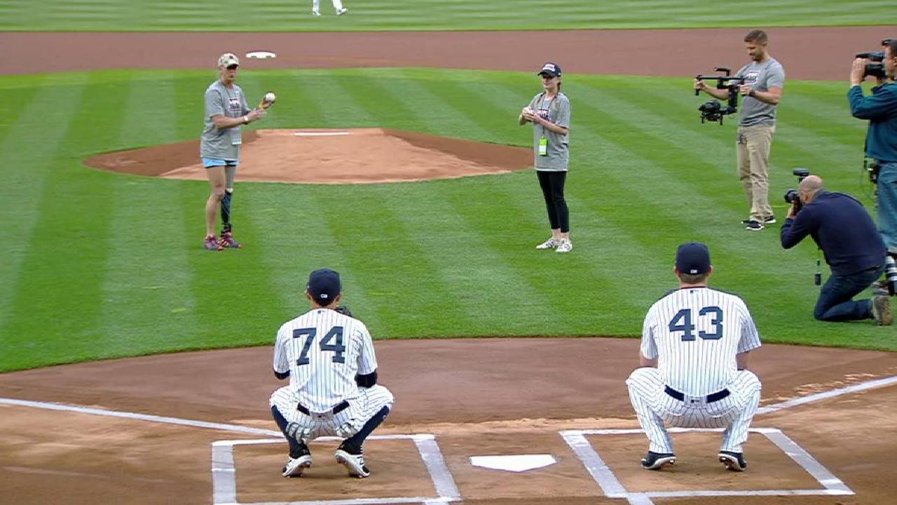 Yankees honor Palmiero-Winters