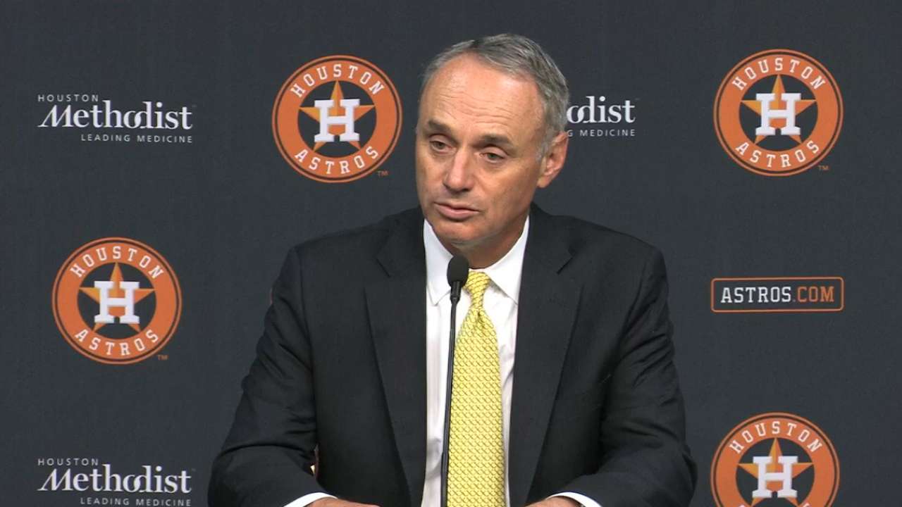 Manfred on security at parks