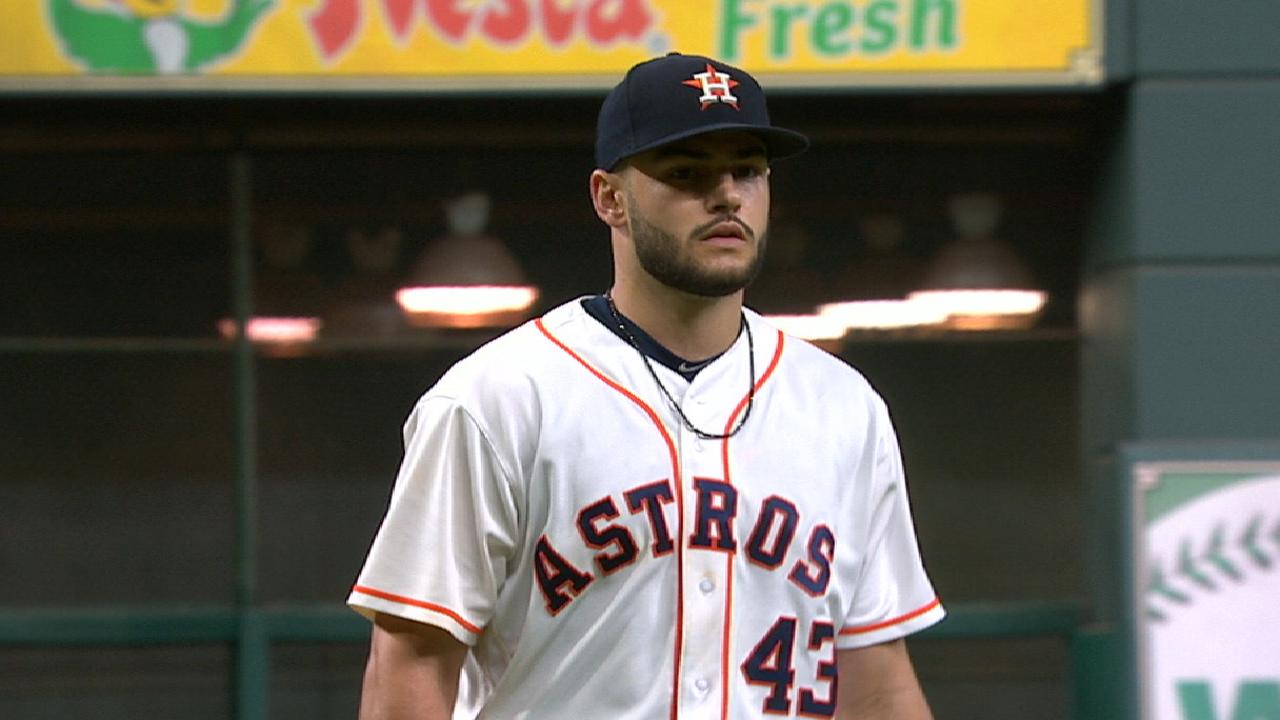 Astros pounce as McCullers extends streak