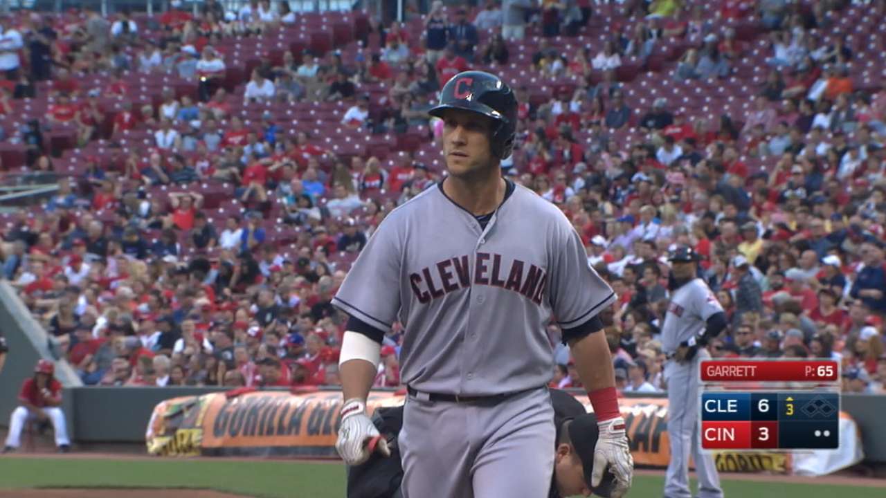 EE's 2 HRs lead Tribe to wild win in Cincy