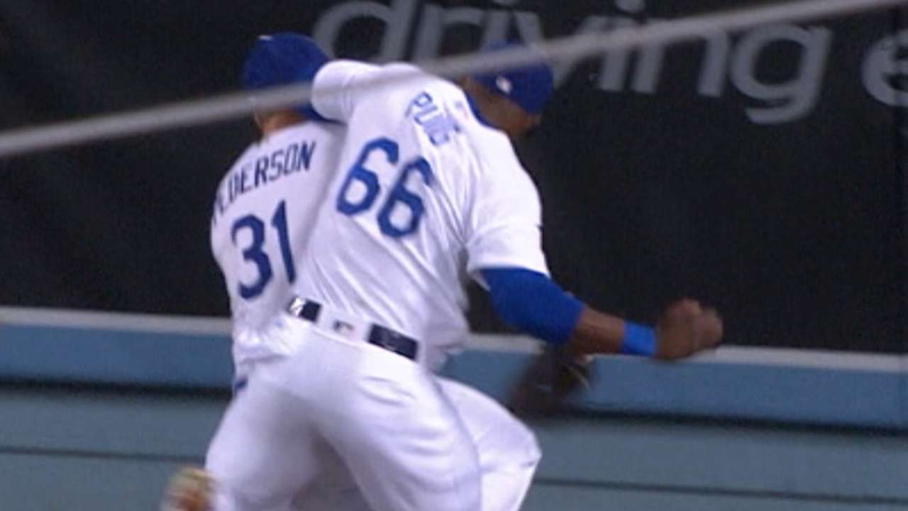 Dodgers inhabilitan a Joc Pederson por una conmoción cerebral