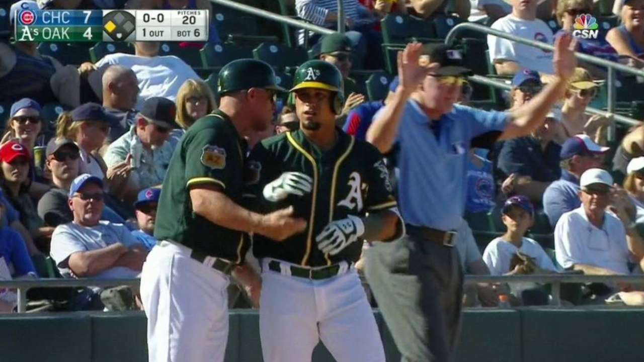 Inbox: Should the A's promote Barreto?