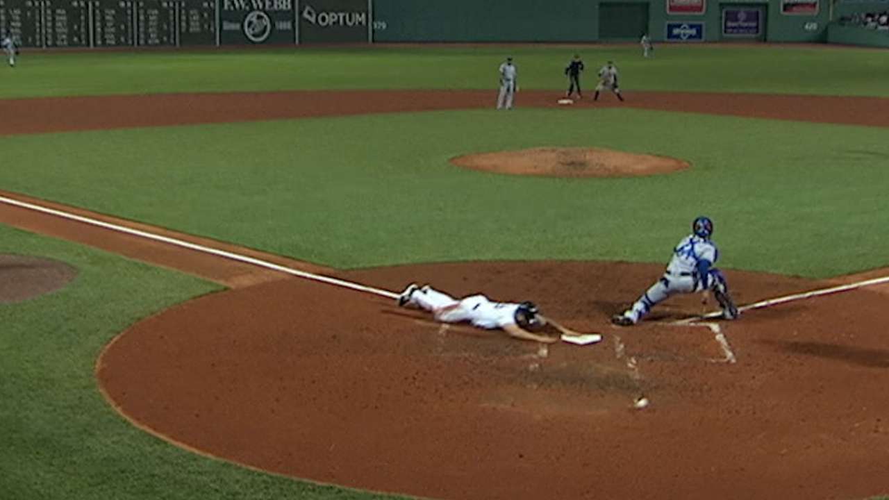 Boston explotó con siete carreras en la séptima entrada para tumbar a Texas