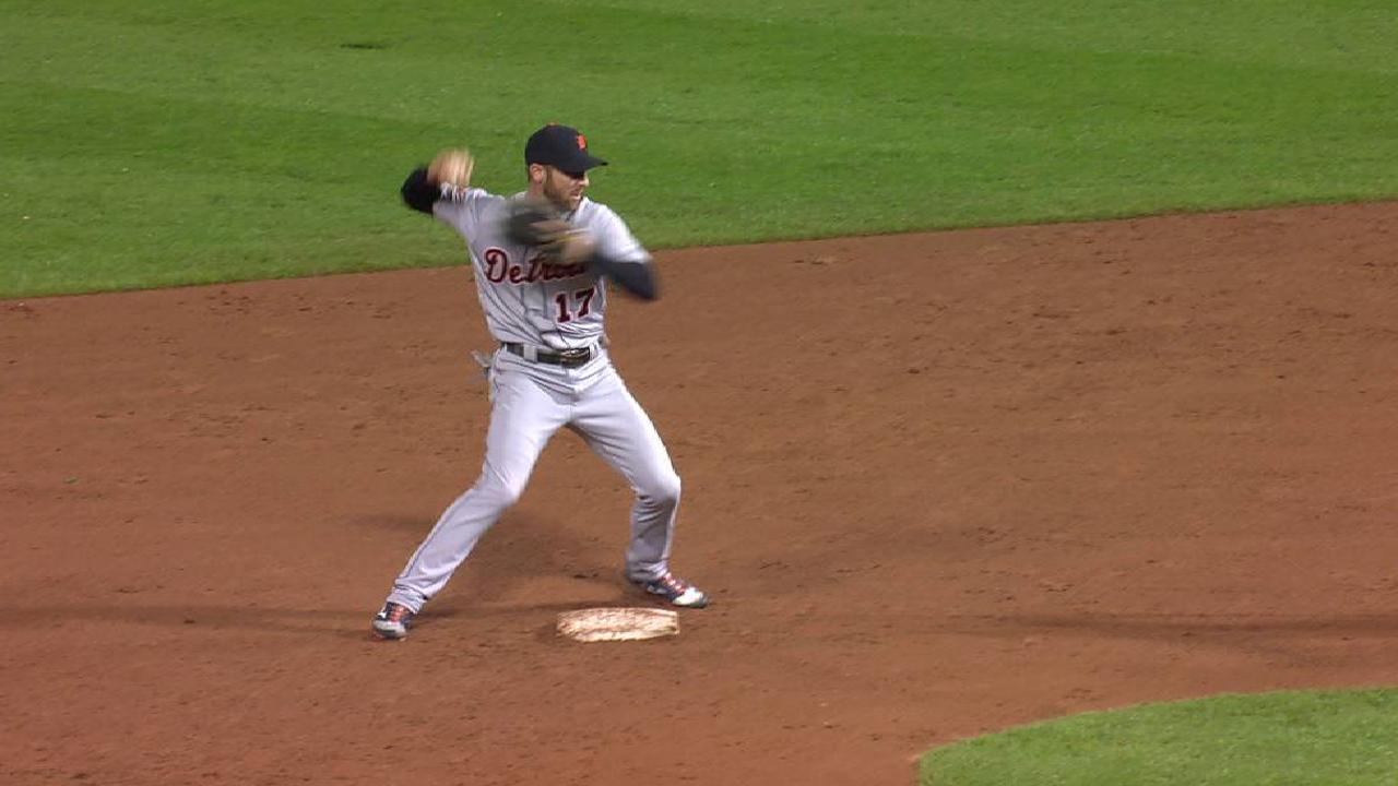 Command eludes Boyd in loss to Chicago