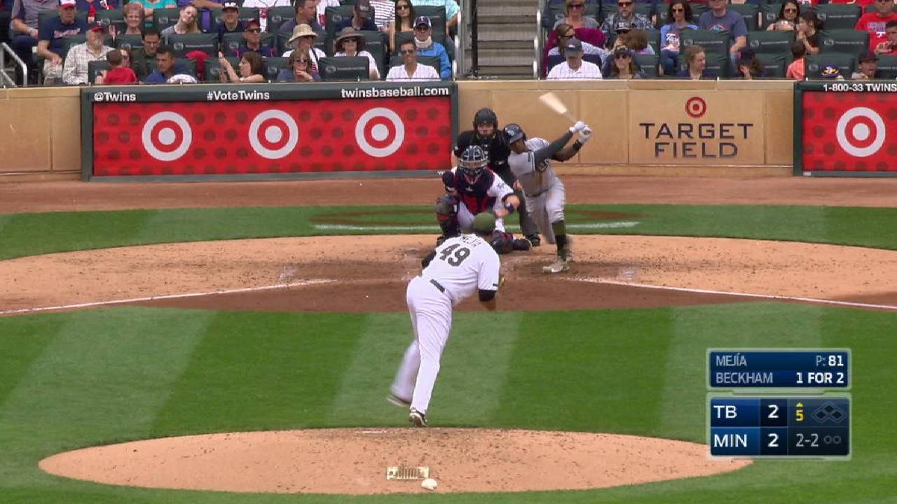 Mejia, Dozier help Twins edge Rays