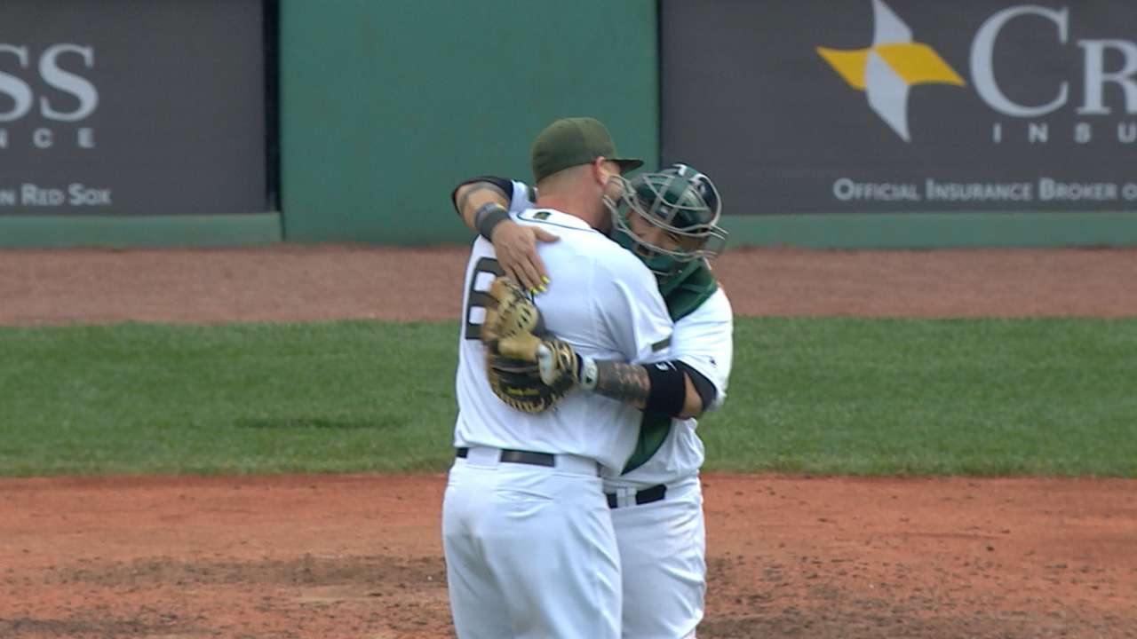 Johnson blanks the Mariners