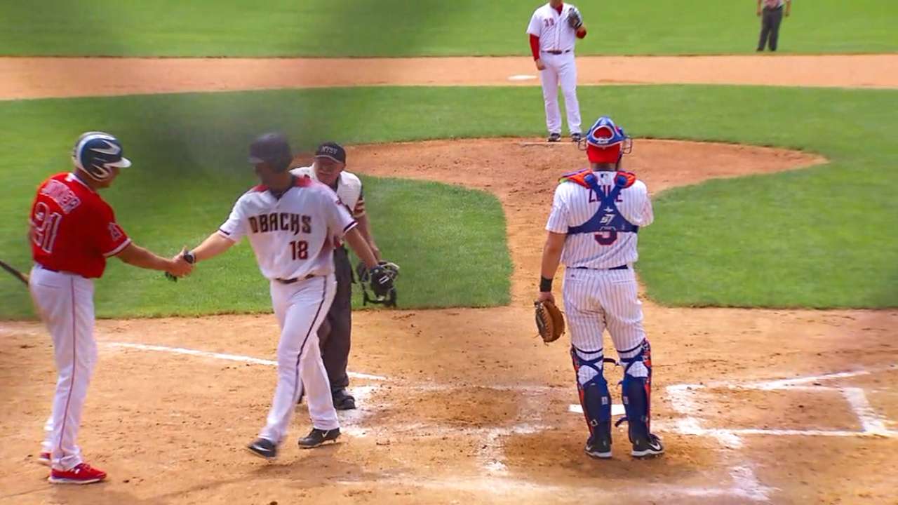 Willie Bloomquist goes deep