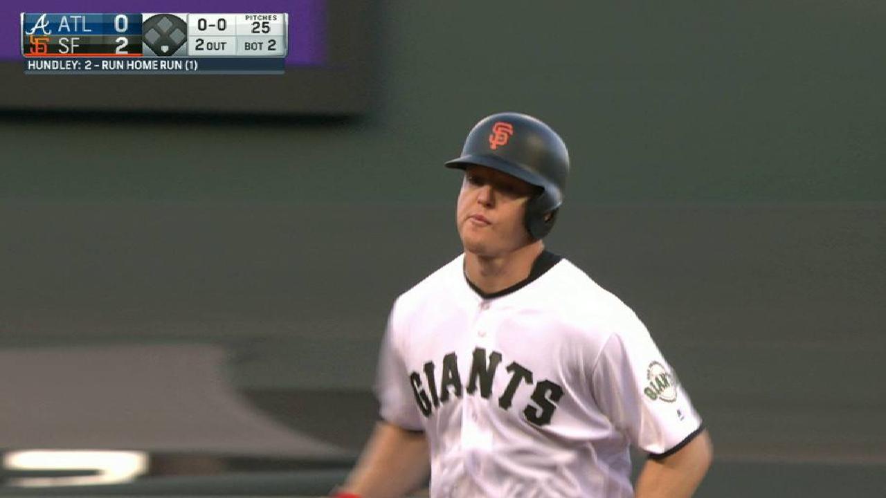 Hundley's two-run jack