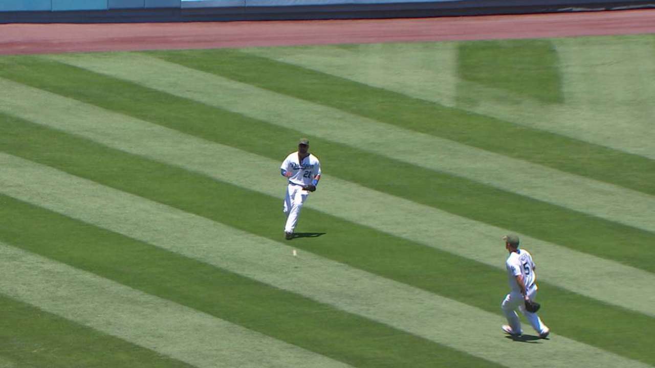 Guti exits with illness vs. Cubs