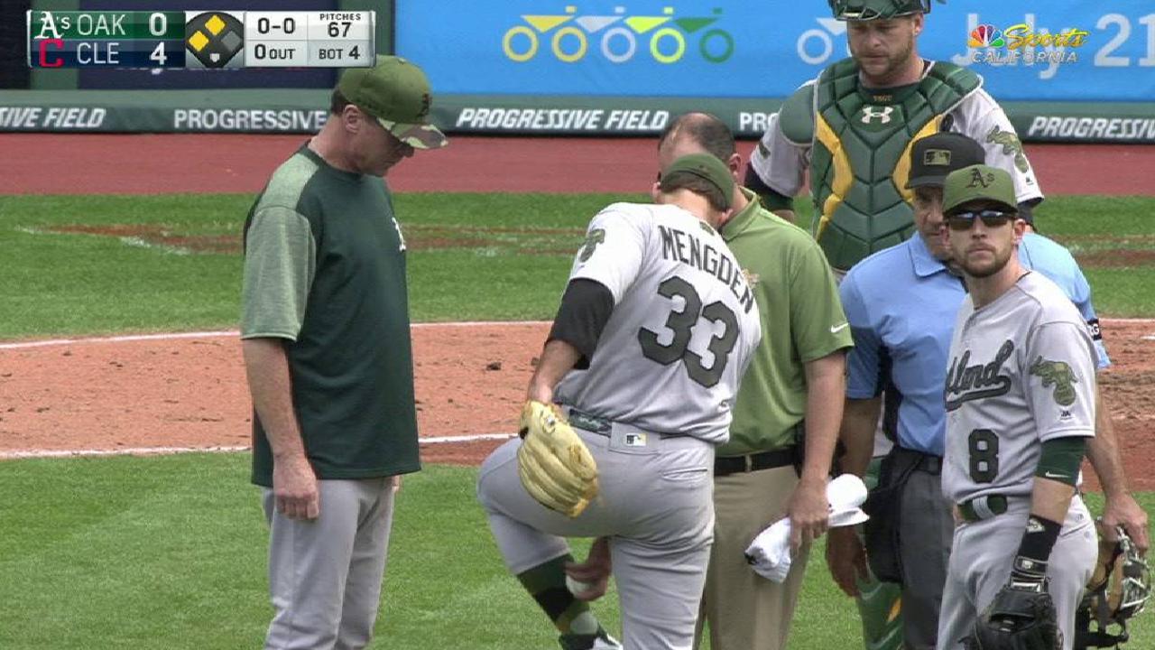 Mengden stays in after being hit
