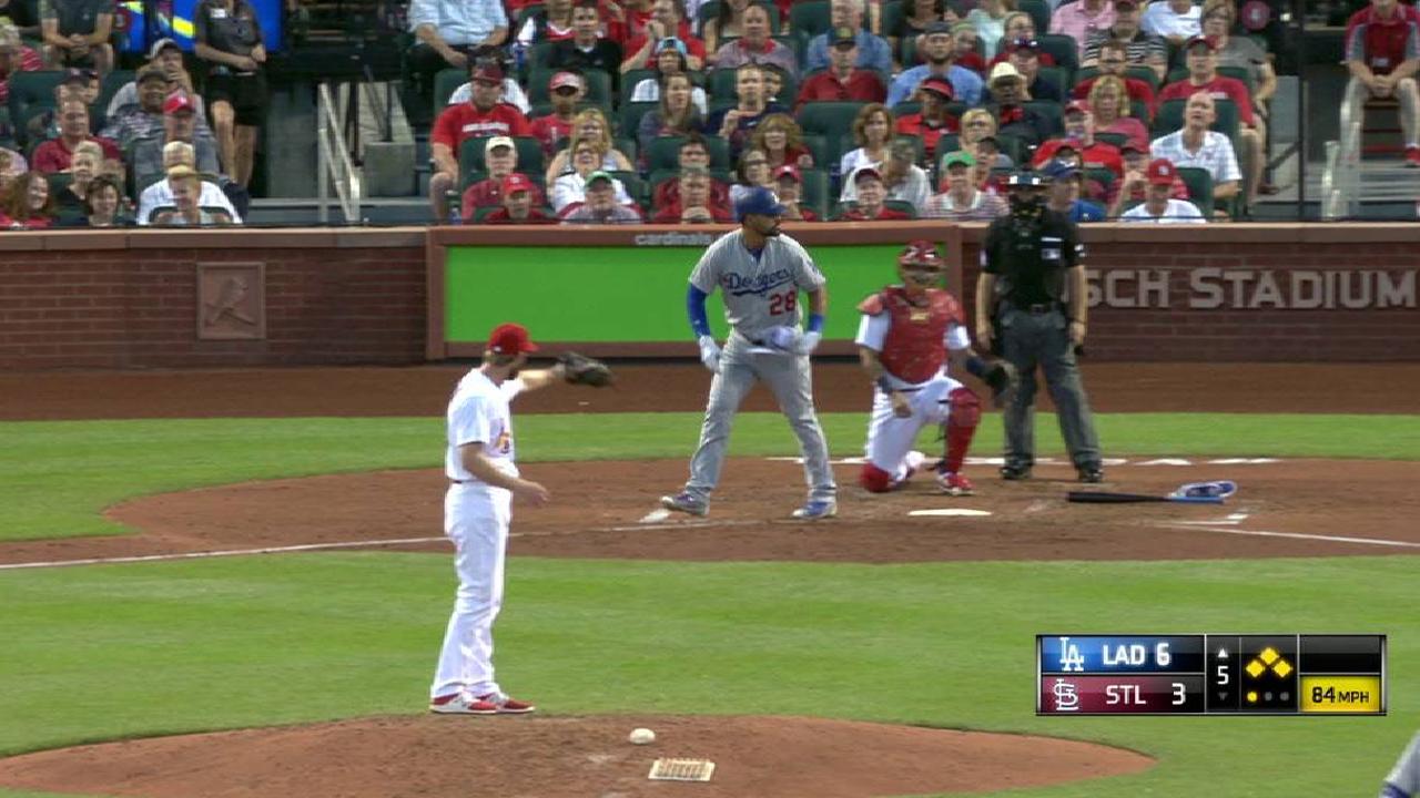 Gutierrez's bases-loaded walk